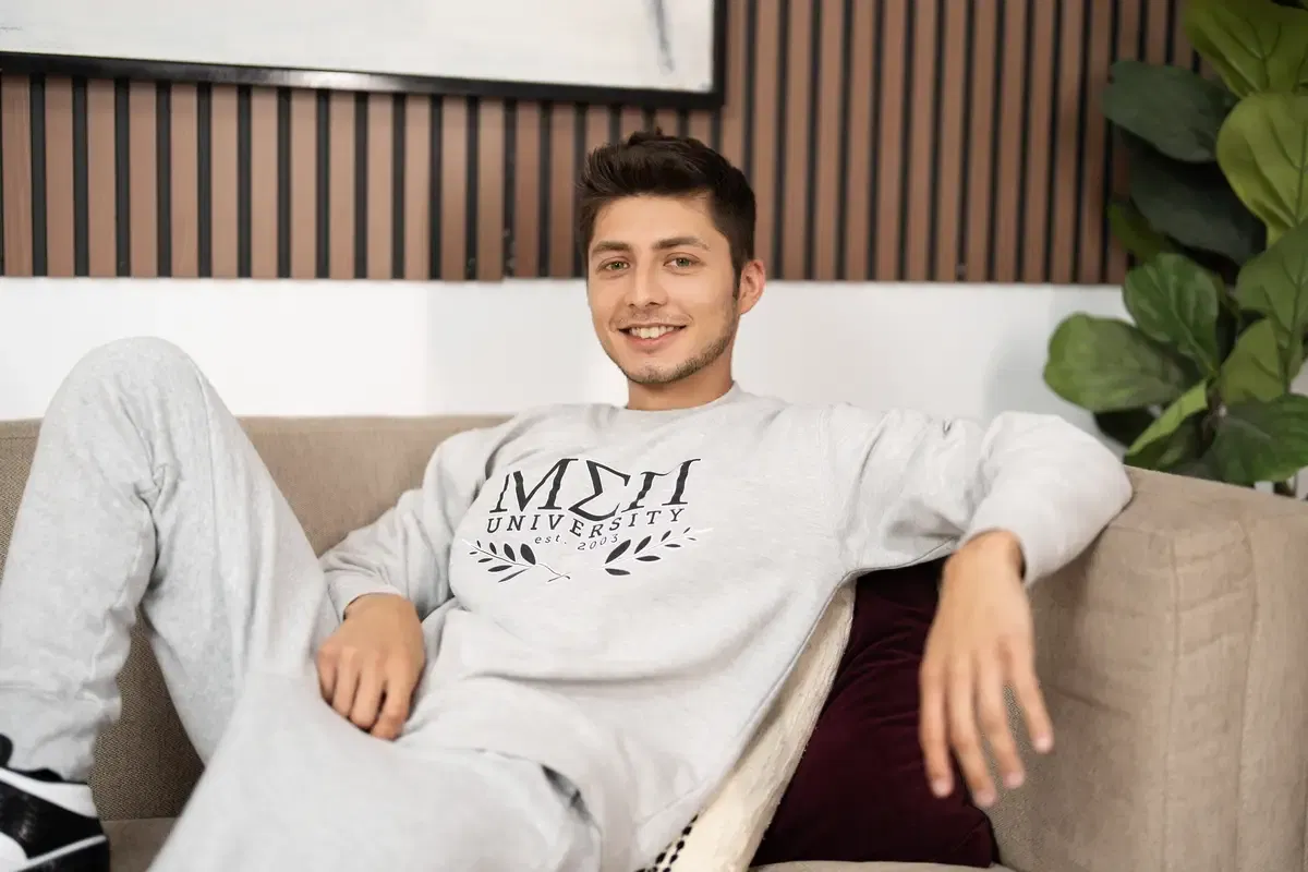 Hungry For Cum Joey Mills Bottoms For Angel Rivera & Oliver Marks Gay Porn 2