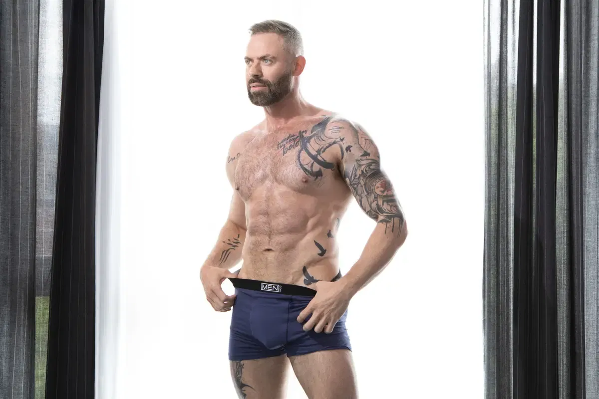 Malik Delgaty Deep-Throats Leo Bacchus On MEN Gay Porn 4