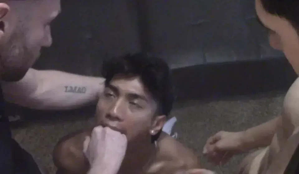 Maverick Shadow - Born To Bottom Gay Porn