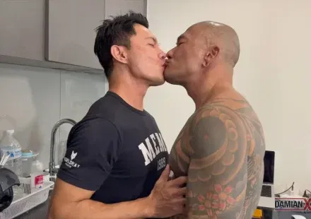 Damian Dragon Takes If From Gunz On His Fan Site Gay Porn