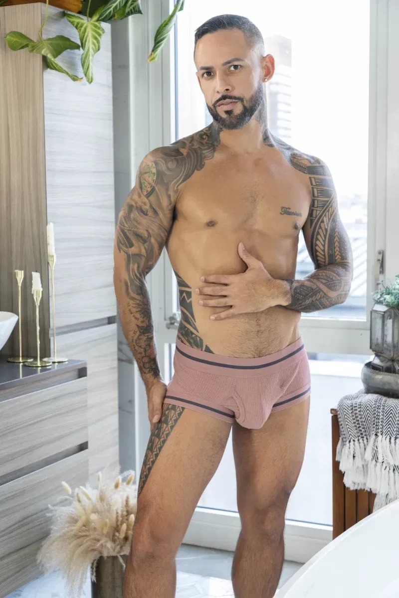 Diego Sans Returns To MEN To Bang Jona Ortiz Gay Porn 6