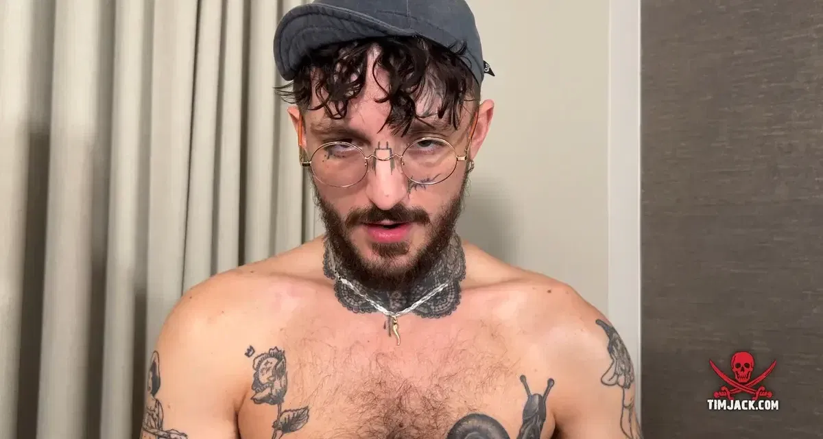 Blew Velvet’s Dildo Solo For Treasure Island Media Gay Porn