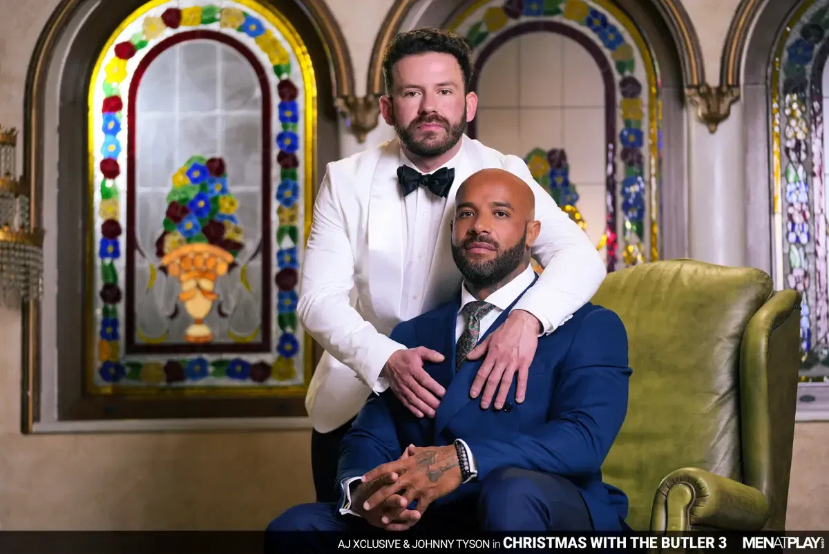Christmas With The Butler: AJ Xclusive & Johnny Tyson Gay Porn 9