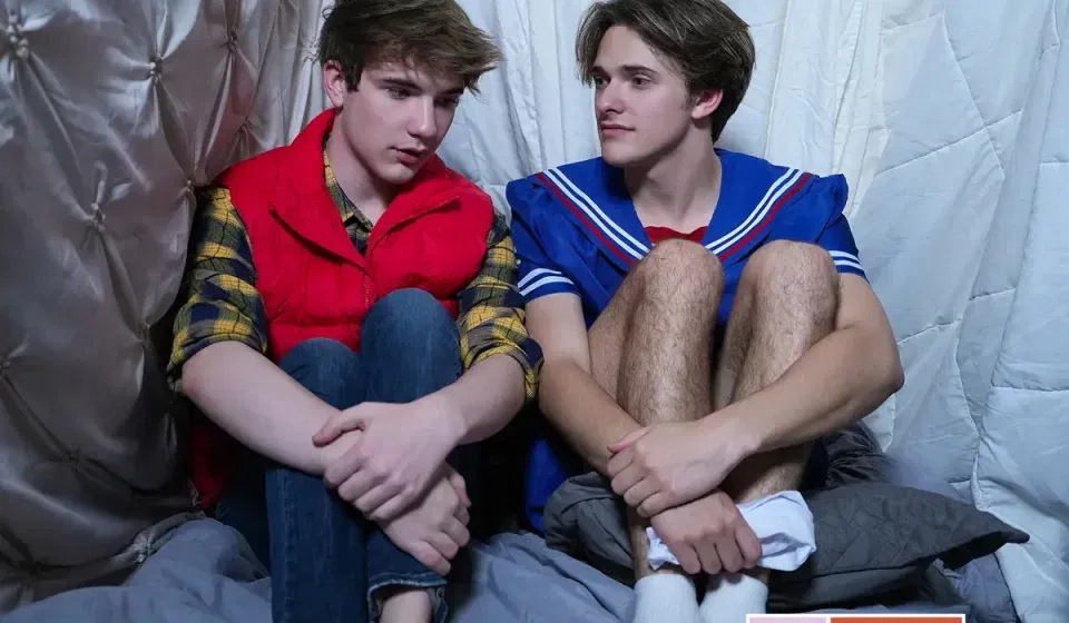 Stranger Twinks 1: Archer Black, Brogan, Nicholas Michaels, & Rob Knocks Gay Porn