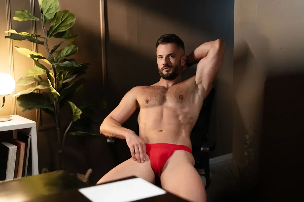 The Heat Is On: Holden Beau & Zac Barrett Gay Porn 3