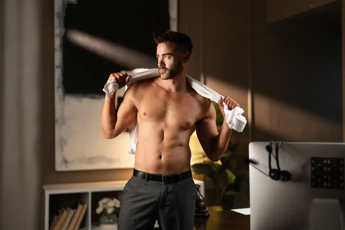 The Heat Is On: Holden Beau & Zac Barrett Gay Porn 6