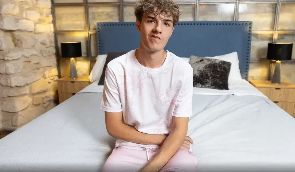 Twink Hunter 005: Trevor Twink Returns Gay Porn