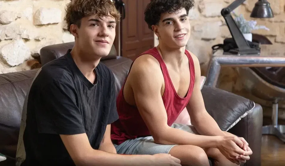 Twink Hunter 006: The Hunter Shares Jimeno & Trevor Twink Gay Porn