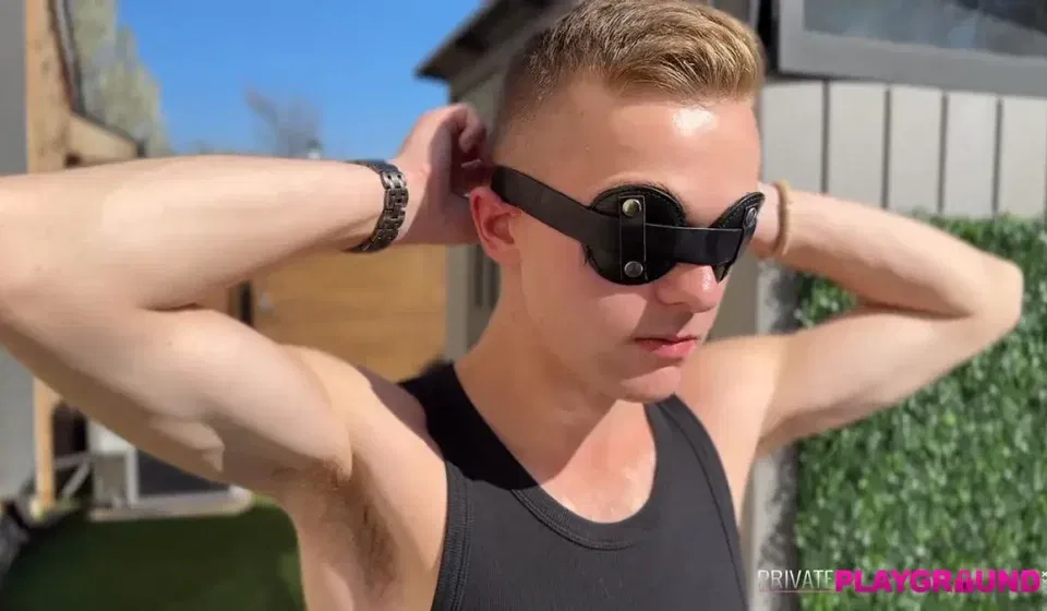 Chad Crimson’s Bareback Truck Stops By The Pool For A Threesome Chad Crimson's Bareback Truck Stops By The Pool For A Threesome Gay Porn