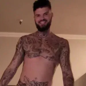 Hatler Gurius Takes Ray Diesel's Monster Bareback Cock Gay Porn