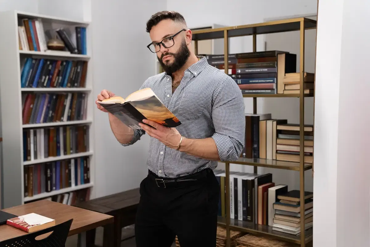 HOT: Bunker & Hayden Harding In Book Slut By MEN Gay Porn 1