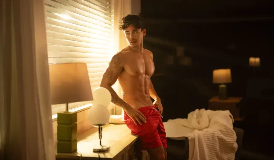 Instead of Unpacking, Ashton Summers and Ken Ott Fuck Gay Porn