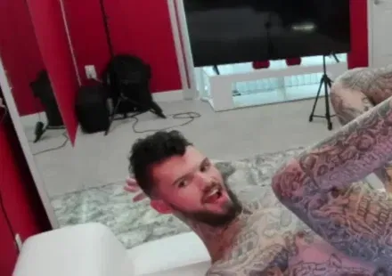 Spikey Dee & Hatler Gurius Idulge In Flip-Fucking & Self-Sucking Gay Porn