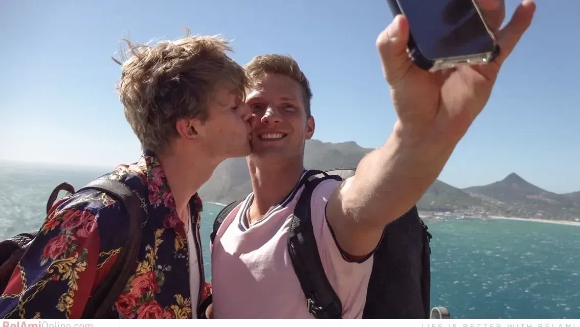 Cape Town Heat: Olaf Mortensen & Viggo Sorensen's Wild Chapmans Peak Escapade Gay Porn