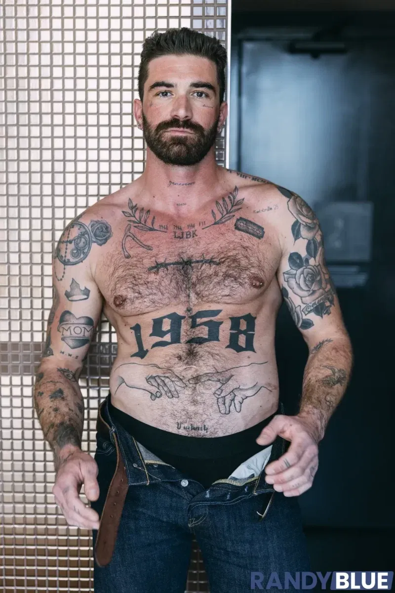 Chris Damned & Quin Quire Crackle with Raw, First-Time Passion Gay Porn 1