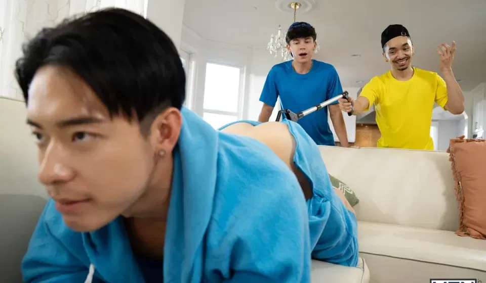 Oomfie Betrayal: Drake Von Pumps Titus Low as Stepbro Watches Oomfie Betrayal: Drake Von Pumps Titus Low as Stepbro Watches Gay Porn