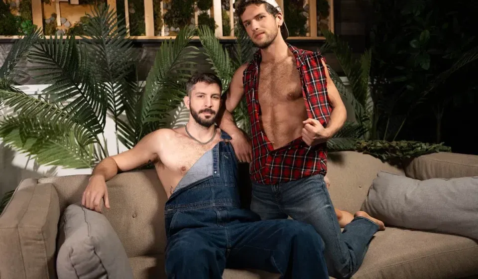 Snake Charmer: Jake Apton and Bunker's Wild Outdoor Adventure Gay Porn